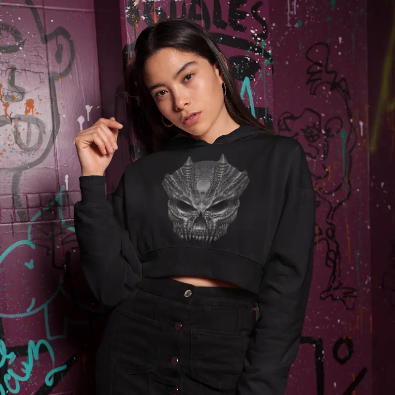 Damen Hoodie mit Druck des digitalen Gemäldes "Grey Skull" von Michael Quarz